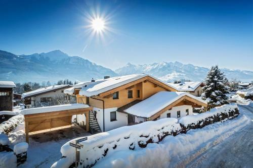 Apartment 5 Peaks