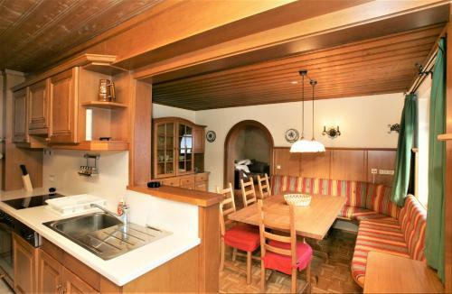 Chalet Lake View - Pinzgau Holidays