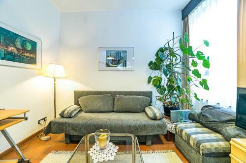 Rothauer Apartments