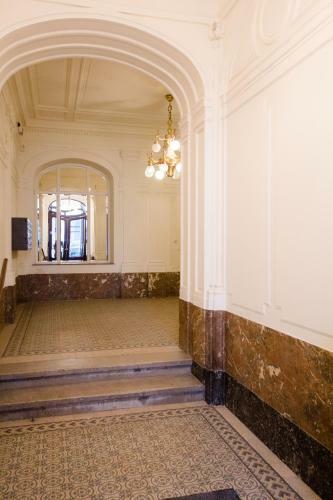 The Flats Apartments - Urania | Contactless Check-in