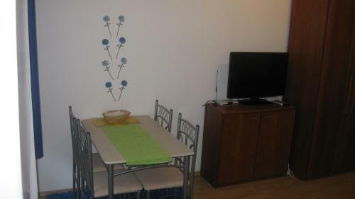 Apartments Heine
