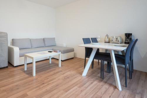 Apartamento Spacious With Balcony