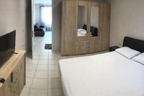 Central Square Apartment 2