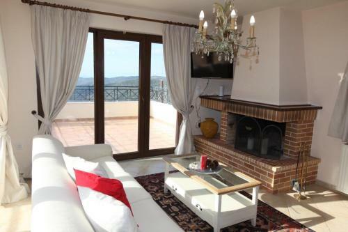 Gerania Villa