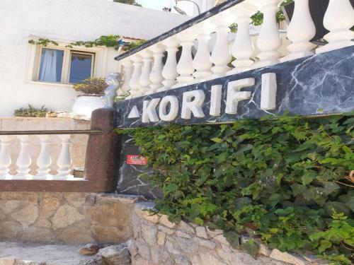 Hostal Room In Apartment - Breath Taking Views Adults Only