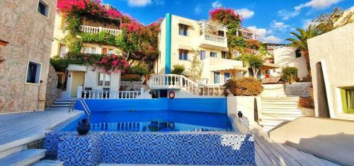 Hostal Room In Apartment - Breath Taking Views Adults Only