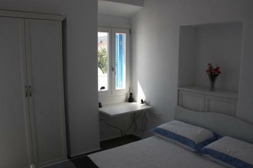 Andoni's House