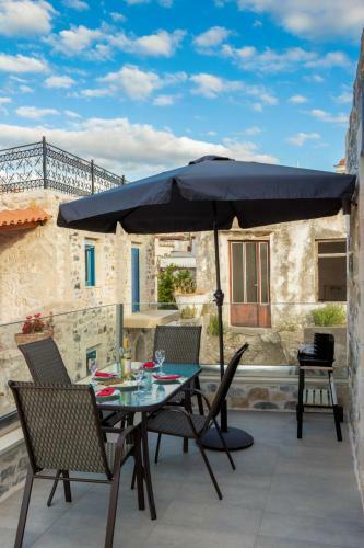 Marilena Natural Stone House
