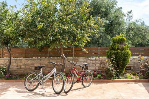 P&s Luxury Home In Cretan Nature With Sea View
