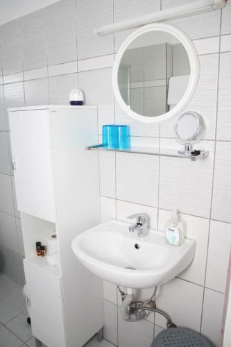 Hostal Olympias Studio