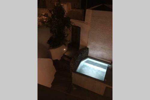 Villa Santorini Folia Cave House, 4 Pers, View, Jacuzzi