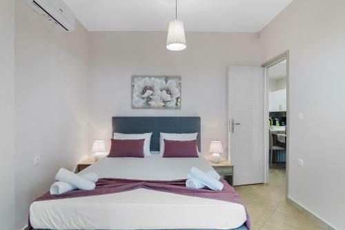 Nikos Dimitra Luxury Home