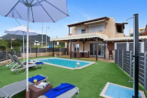 Nikos Dimitra Luxury Home