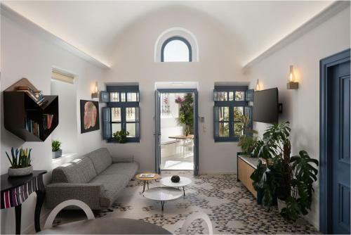 Villa Bliss Mansion With Sunset View & Swimming Pool