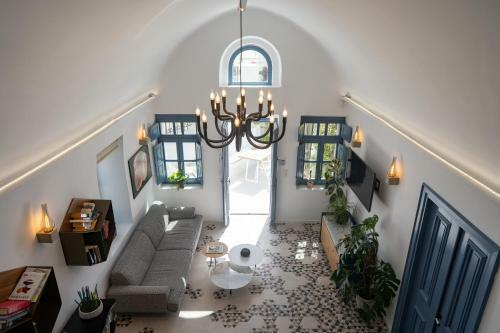 Villa Bliss Mansion With Sunset View & Swimming Pool