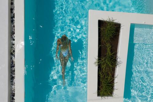 Villa Bliss Mansion With Sunset View & Swimming Pool