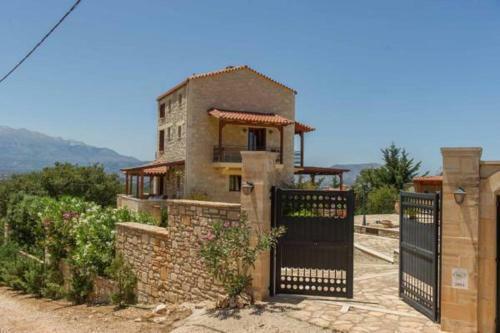 Villa Petramithia