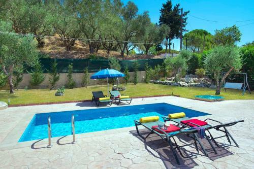Zante Lux Villa - Private Heated Pool & Garden