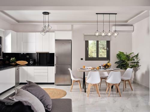 Kapodistria Luxury Villa