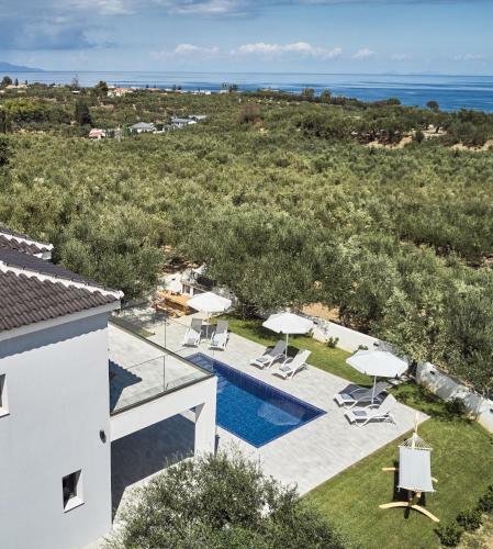 Kapodistria Luxury Villa
