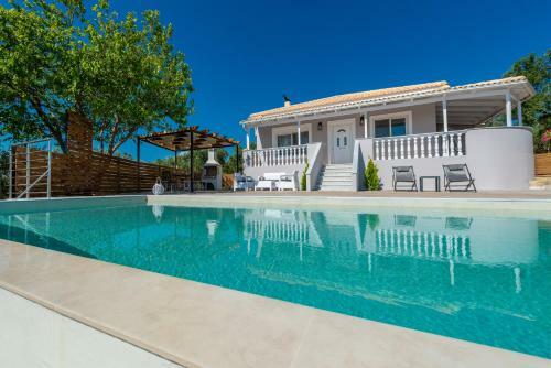 Oliveto Villa