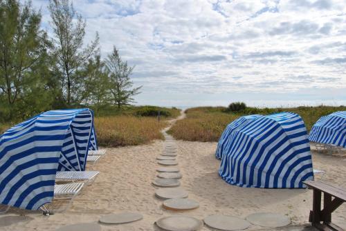 Hotel Sand Dune Shores