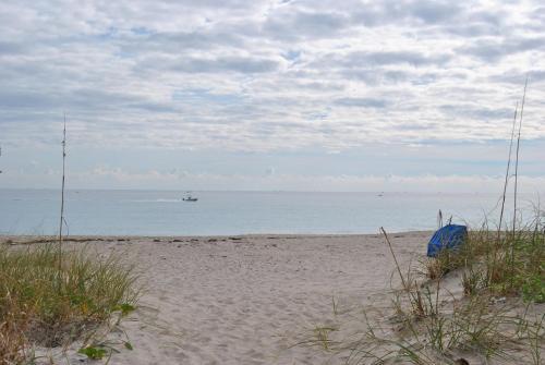Hotel Sand Dune Shores