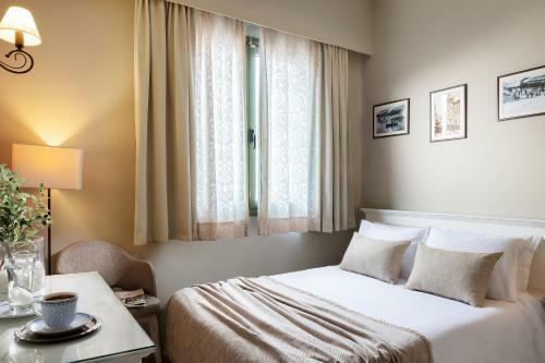 Tourist Hotel