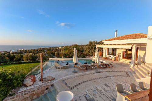 Delfini Villa
