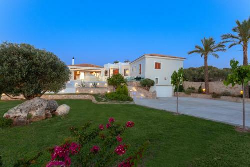 Delfini Villa
