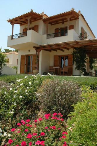 Villa Phoenix, Porto Heli