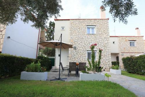 Luxury Villas Polychrono