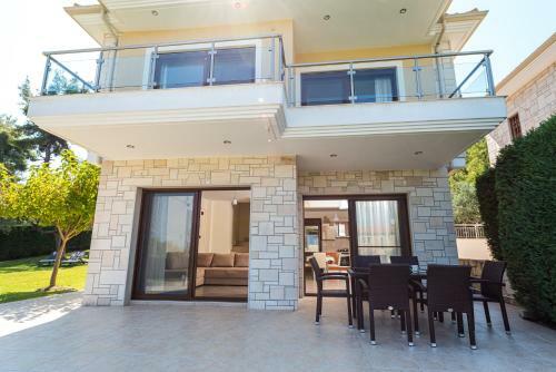 Beach Villa Ergopoli