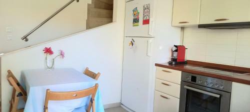 Lovely Maisonette Right In Front Of The Sea