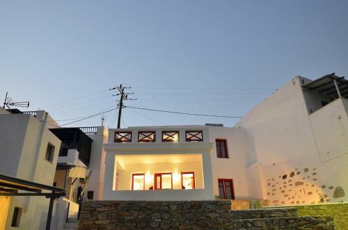 Nicolas House