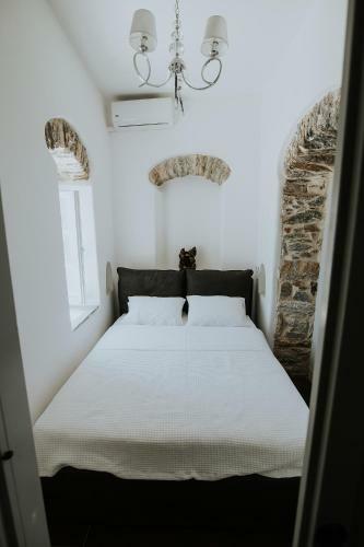 Amorgis Seaside Villa