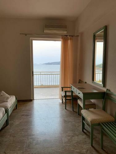 Fedra Apartments