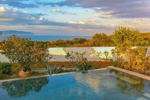 Caretta Beach Villa