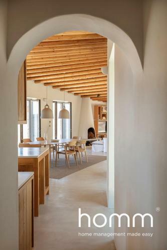 Kyr Mimis Homm Contemporary Cycladic Design Villa