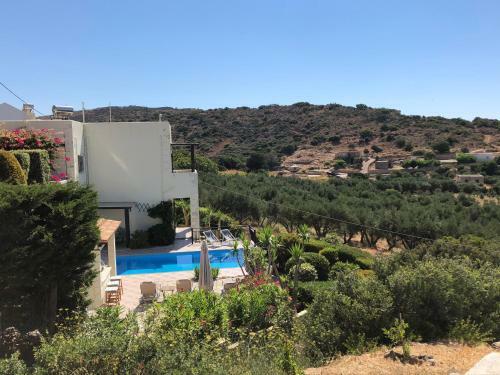 Villa Ravdoucha Homeleader