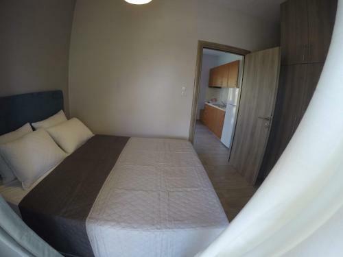 Nikos Psathaki Apartment 2
