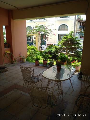 Myrto Apartment