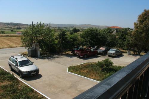 Vakis Apartments