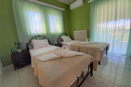 Renovated Apartment In Pantokratoras Beach