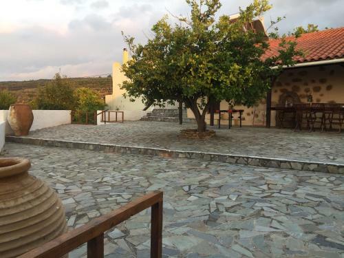 Roupes Stone House