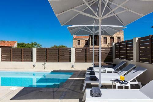 Villa Roustika 4 Seasons