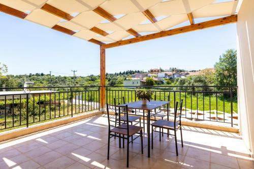 Villa Roustika 4 Seasons