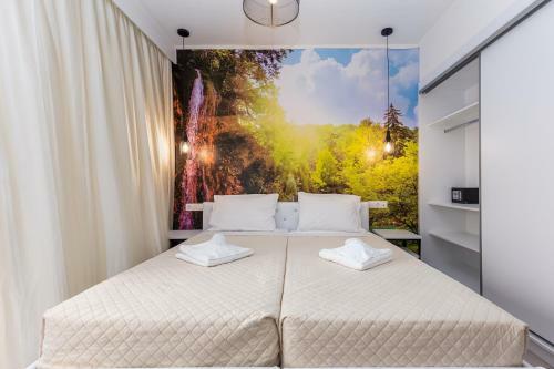 Hotel Aqua Luxury Suites