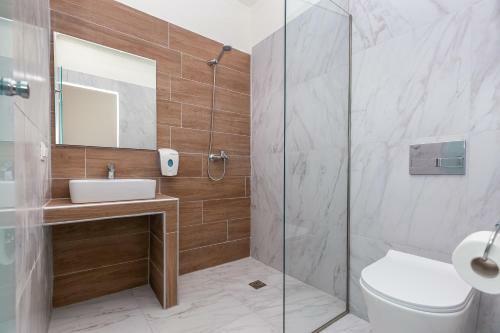 Hotel Aqua Luxury Suites