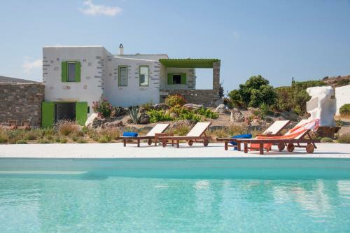 Villa Aeolos With 2 Private Pools